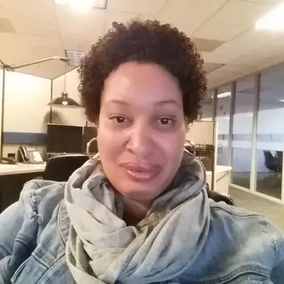 Tina G.