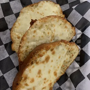 garlic cheese bread