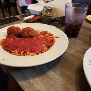 spaghetti and meatballs