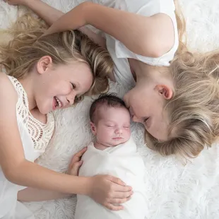newborn family photos