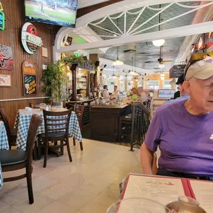 Dining and bar area.