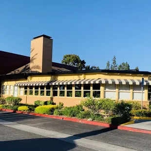 8/16/23 Welcome to Lucille's