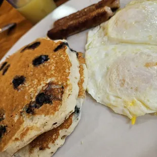 2/2/2 - 2  blueberry pancakes, 2 eggs, and 2 sausage links