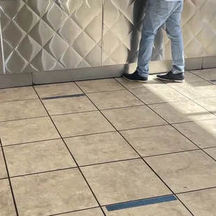 Customer with no mask!