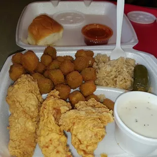 Hot &amp; fresh!! Ordered 3pc tender meal *comes with 2 sides and a drink. Rice was good and the okra (OMG... DELISH)