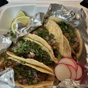 Man i been wanting some good street tacos and this place did not disappoint, very clean as well!