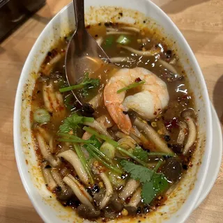 Tom Yum (16 Ounce)