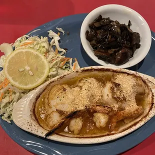 Scallop and shrimp boat with coleslaw and mushroom medley