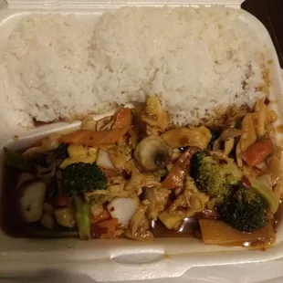 Chicken and mixed veggies with a little spice