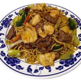 House Special Lo Mein