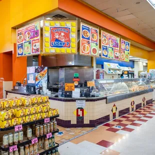 Lucky 7 Supermarket - Tully