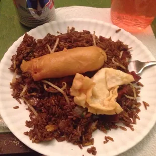 A+ Crab Rangoon. Look at the color. You can tell its fried in clean, freshly changed oil.