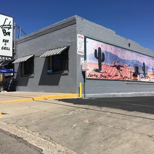The Lucky Boy 2706 Piedras 79930, stop by and enjoy a cold beer, wine or mixed drink. The famous Lucky Boy Burger or Ceviche ...