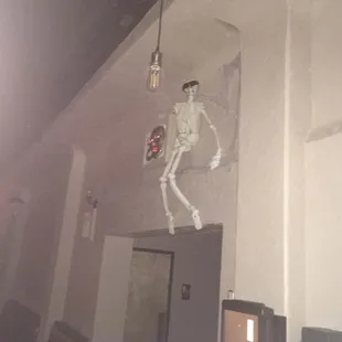 Come celebrate Halloween this year at the Lucky Boy Bar and Grill! Enjoy the best rock, soul, rhythm, and blues with Guitar S...