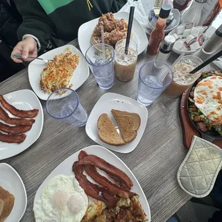 #3 Eggs, Meat, Hashbrowns & Toast