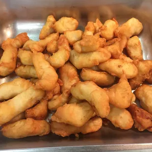 a bowl of fried food