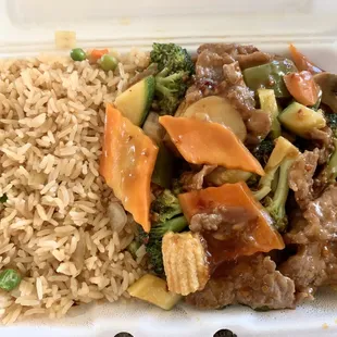 Lunch Special Beef with Garlic Sauce