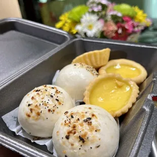 Everything Cheese Bun / Custard Egg Tart