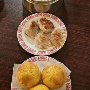 Barbecue Steamed Pork Bun