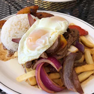 Lomo Saltado