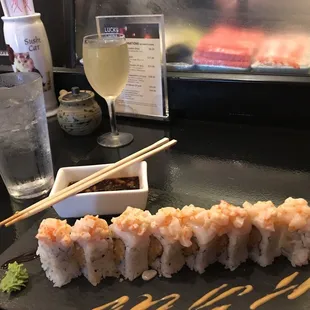 Savannah Roll with raw scallop