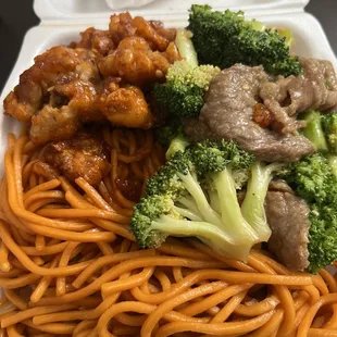 Chowmein, beef &amp; broccoli, &amp; orange chicken!