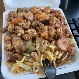 Cashew chicken, Orange Chicken, and chow mein