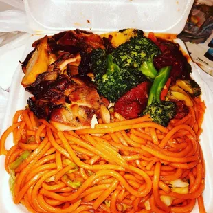 chicken, broccoli, and noodles in a styrofoam container