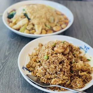 Shrimp Fried Rice and Seafood Chow Fun in the back.