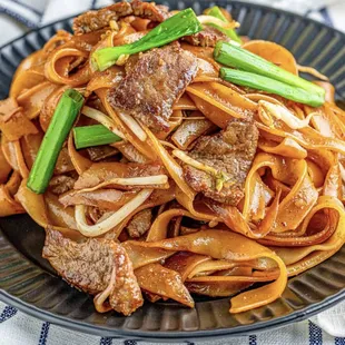 Beef chow fun