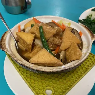 Braised Veggies in Claypot