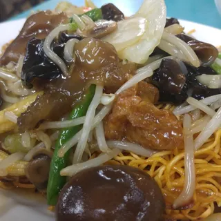 Lucky Creation Chow Mein