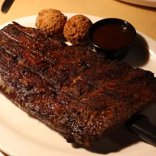 Lucky Dog Smokehouse Ribs