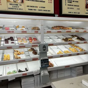 donuts, interior