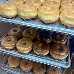 food, dough desserts, donuts