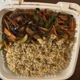 Pork Pork with Garlic Sauce Lunch Special