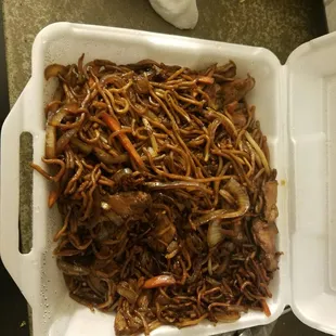 Lo mein...I guess...