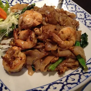 4. Shrimp Pad See Ew