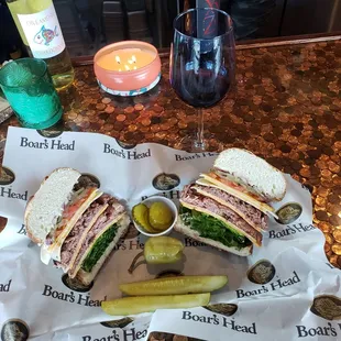 London broil sandwich on pretzel bread