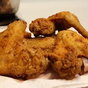 Fried chicken wings