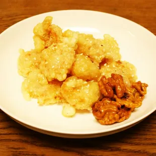 Honey Walnut Prawn