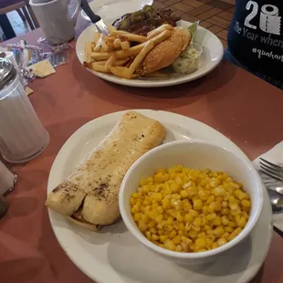 $12..texas burger plate the meat was just on point medium 20oz meat burger with the works..