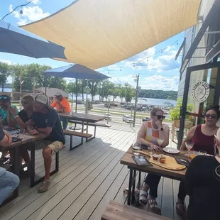 Nice patio with a view of the river.