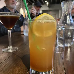 Alcohol free lemonade