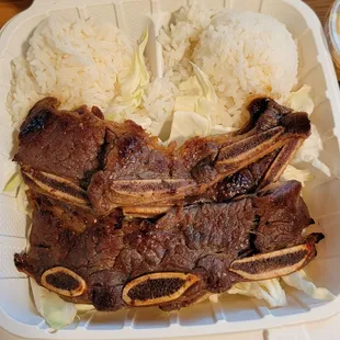 Hawaiian BBQ Short Ribs Plate