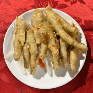 218. Crystal Chicken Feet