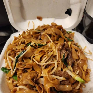 356. Beef Chow Fun