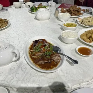 357. Chicken, Beef Or Shrimp Chow Fun with Black Bean Sauce