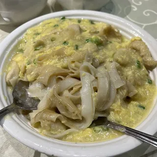 236. House Soy Sauce Chicken