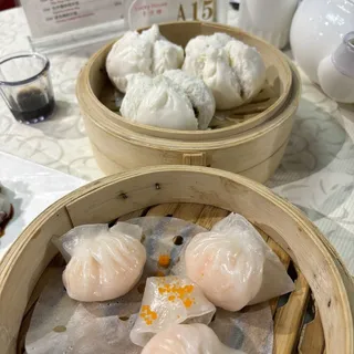 01. Shrimp Dumplings